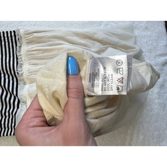 Olive Des Olive Black Ivory Stripe Short Sleeve Tulle Bottom Dress Medium - Picture 9 of 10
